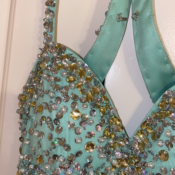 Sean Collection Mint Green Prom Dress! - Picture 9 of 15